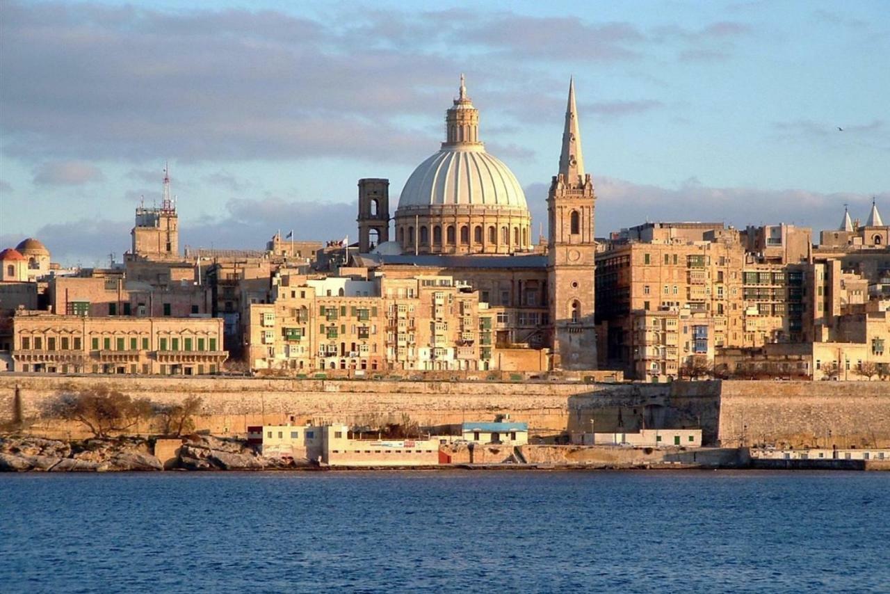 Contemporary, Luxury Apartment With Valletta And Harbour Views Sliema Dış mekan fotoğraf