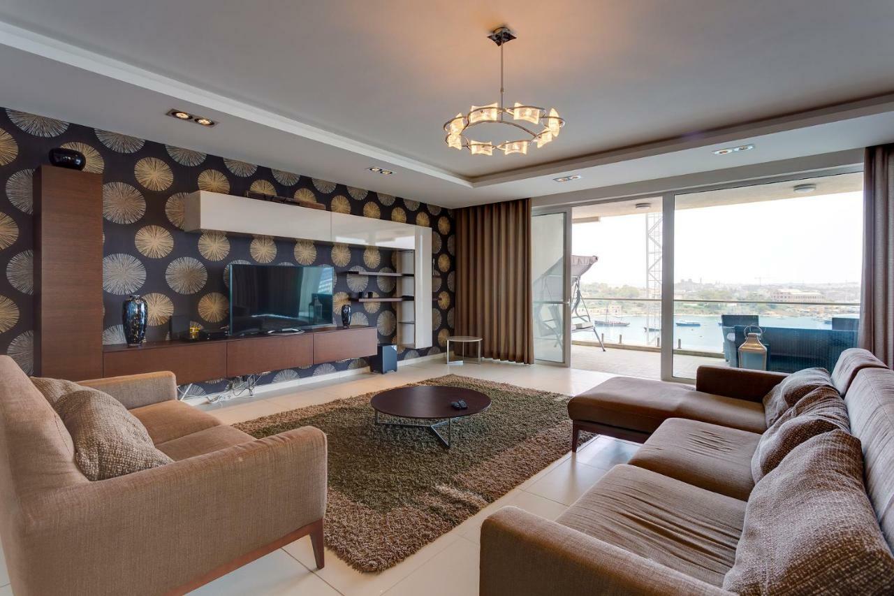 Contemporary, Luxury Apartment With Valletta And Harbour Views Sliema Dış mekan fotoğraf
